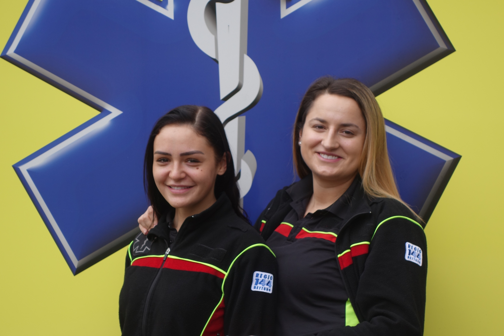 Sarah Fritsch (links) und llda Hajdarpasic, die beiden Luxemburgerinnen, die bei der Regio 144 AG ein Auslandpraktikum absolvierten.